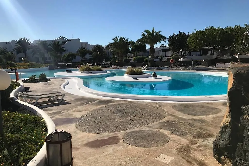 Home Secret Relax, Pool , Wifi, Costa Teguise Apartment
